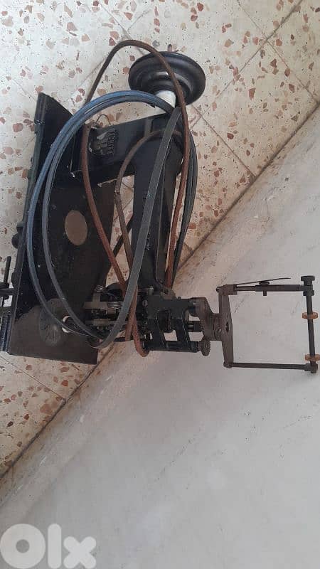 ماكينات خياطه وتطريز  بداعي سفر 4
