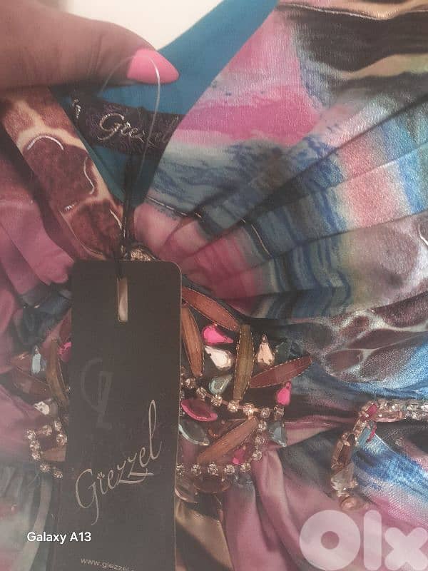 Giezzel dress in tag size 2 or 42 price 20$ 3