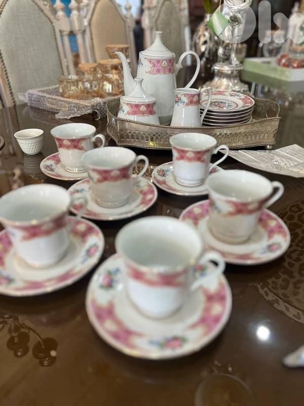 vintage old set of cups with cake plate 4