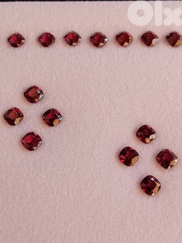 natural red garnet 114 ct layout 3