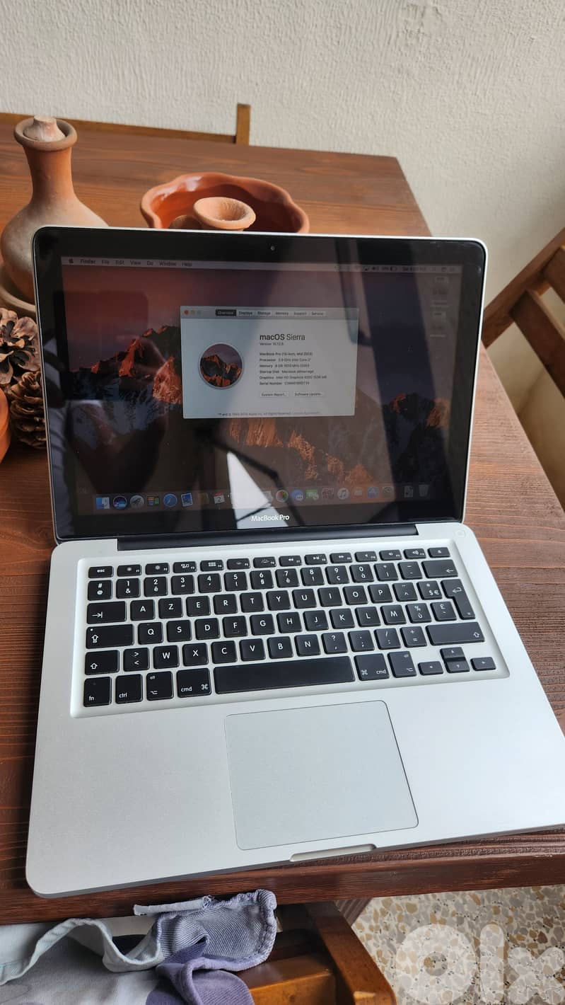Macbook PRO 13 i7 8gb ram 512 ssd 1