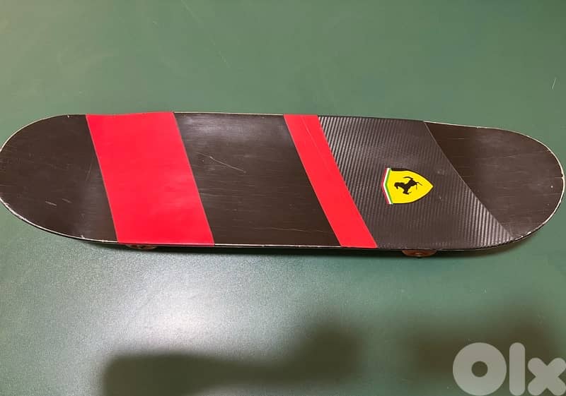 Two Skateboards Ferrari Edition (Blue and Red) 0