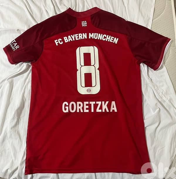 Bayern Munich Goretzka 8 home adidas kit 2022 0