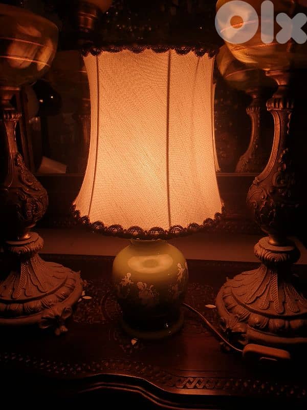 handmade italian porcelain lamp 0