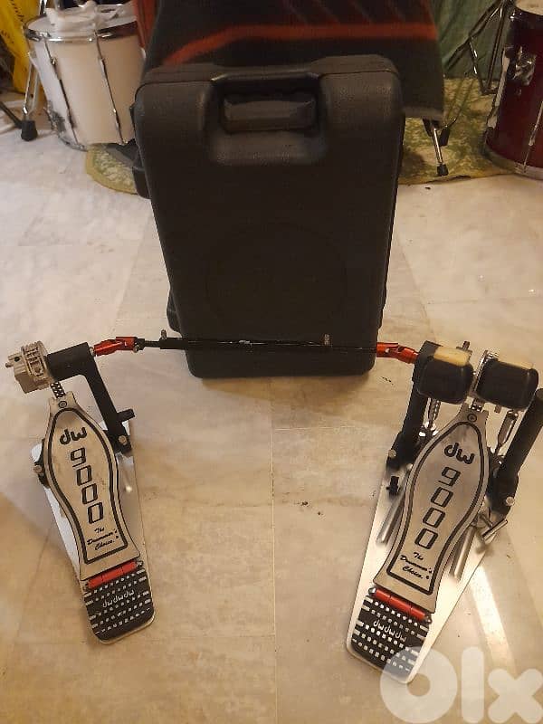 DW9000 series double pedal 0