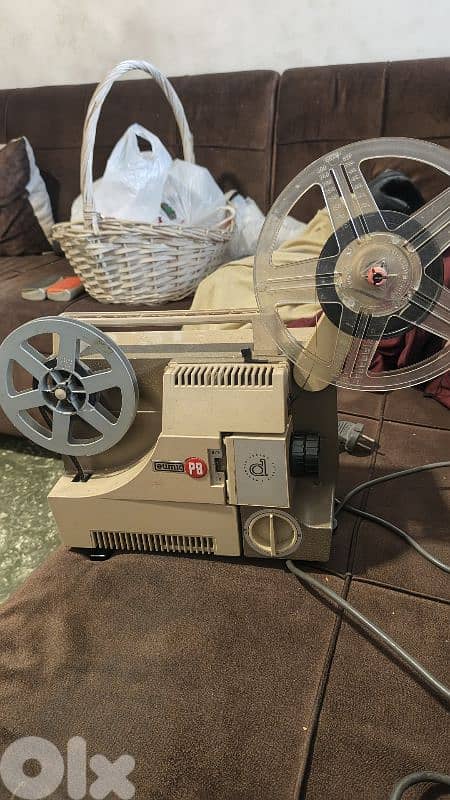 كميرة سينما قديمة جدا ثبعد شغالة 3