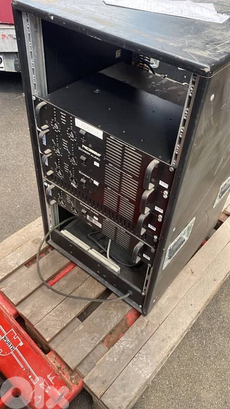 Meyer sound 6