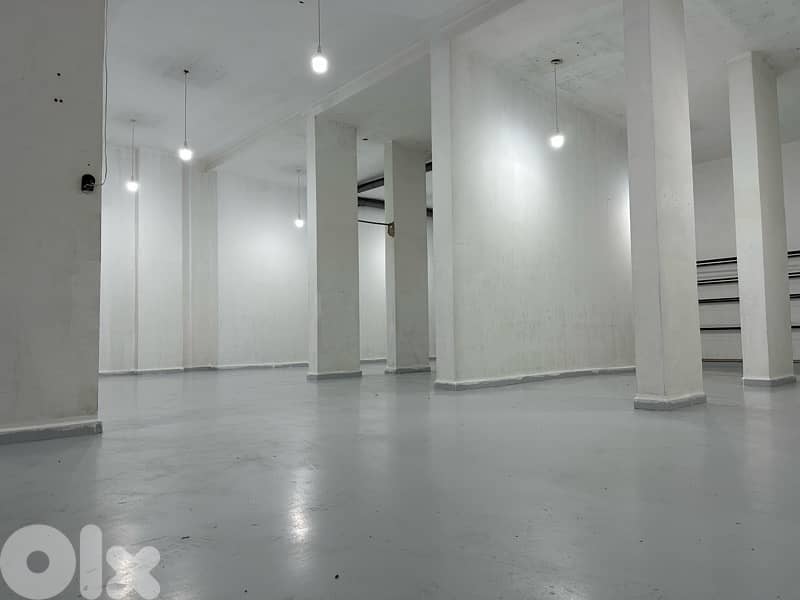 Warehouse (Depot) for sale Aïsha bakkar 0