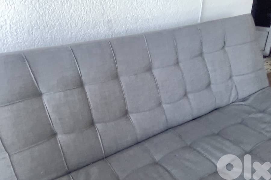 2 Grey Sofa Beds. Retractable Mechanisim. Grey Fabric. 10