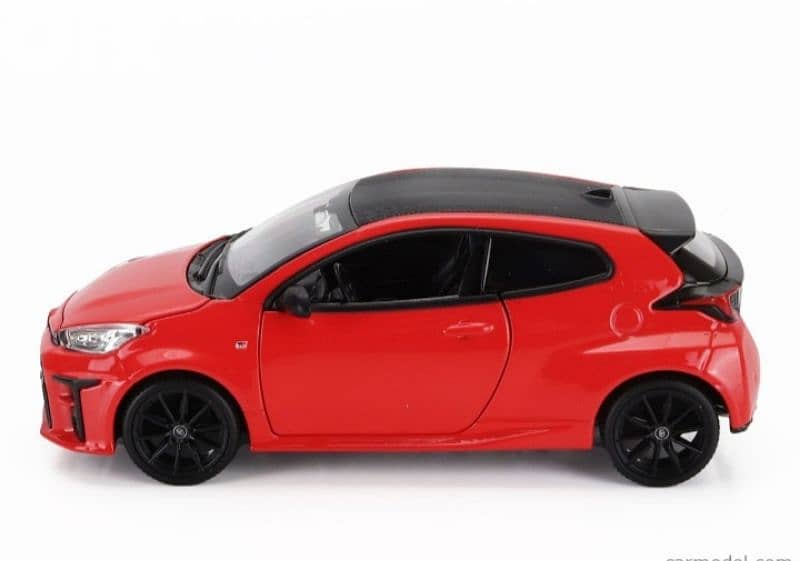 Toyota Yaris GR 2021 diecast car model 1;24 1