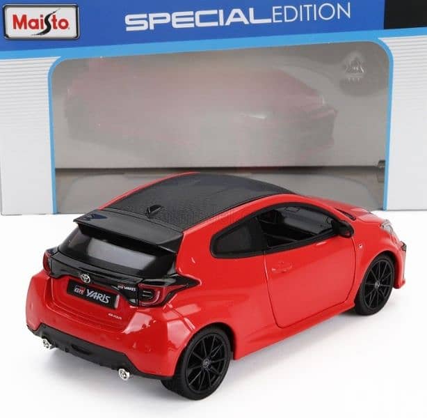 Toyota Yaris GR 2021 diecast car model 1;24 2