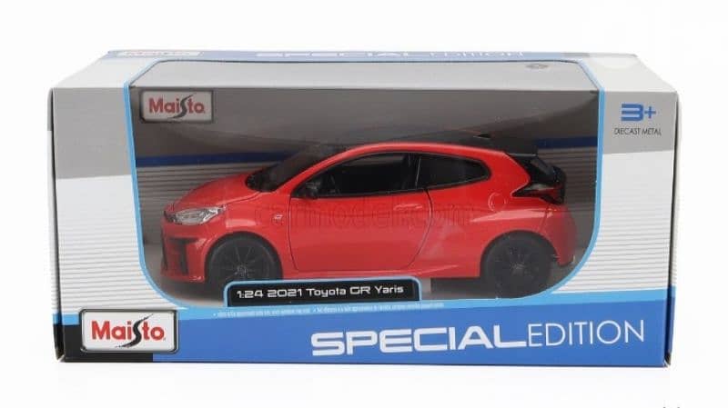 Toyota Yaris GR 2021 diecast car model 1;24 4