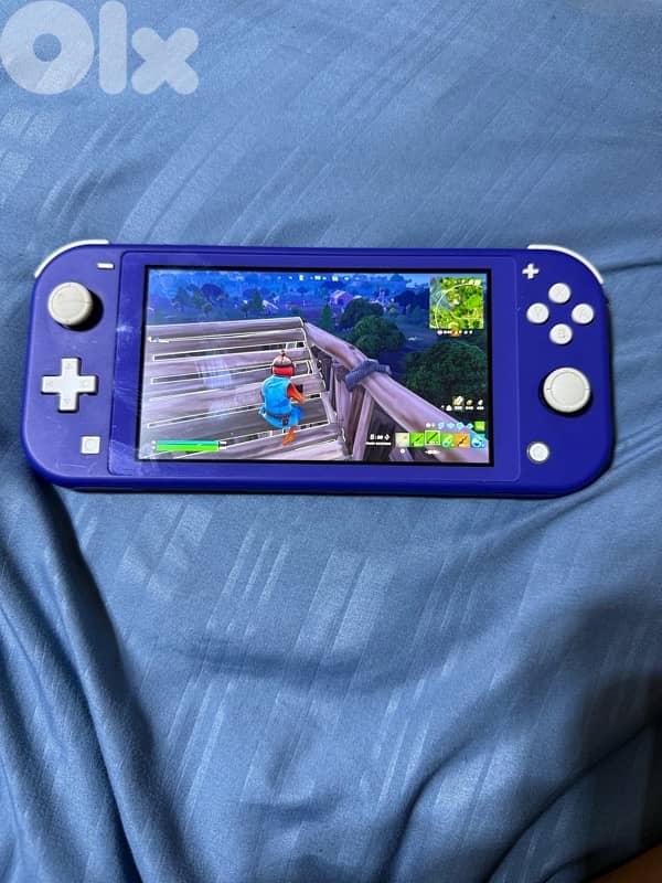 Nintendo Switch Lite + GTA 1