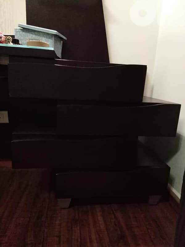 chiffonniere wenge wood like new 2