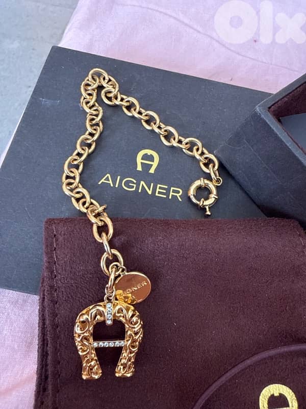 aigner Gold bracelet - brand new 1