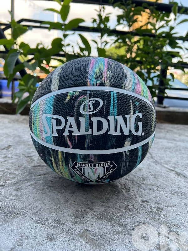 spalding basketball 0