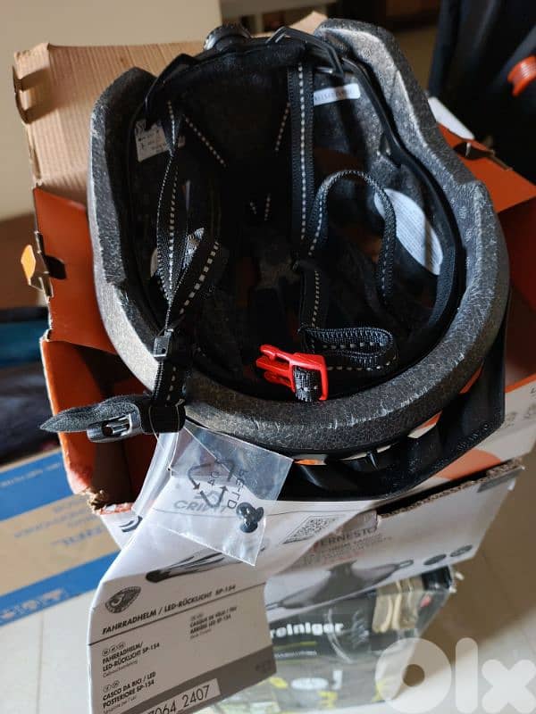 crivit bike helmet 1