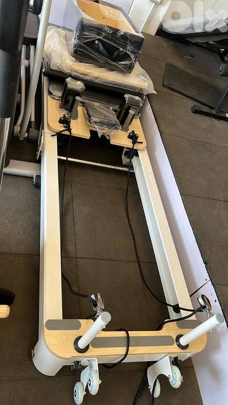 Pilates Reformer Machine Geo Gym Equipment 0