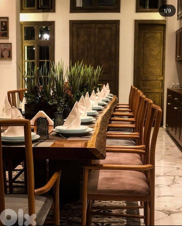 VERY RARE AMERICAN CEDAR WOOD DINING TABLE 0