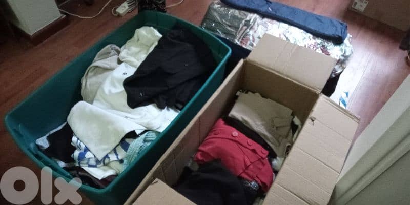 Low Price تصفية Outlet 100 Items 1