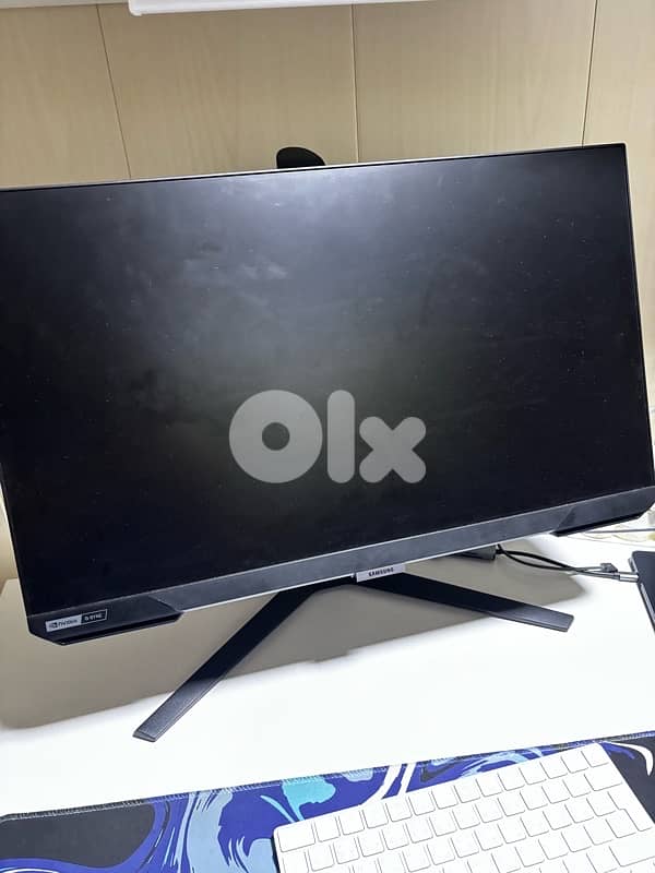 SAMSUNG Odyssey G4 25” 3