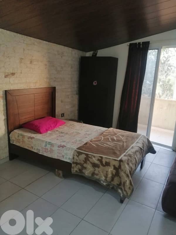 furnished chalet for rent in Bouar 300$ 4