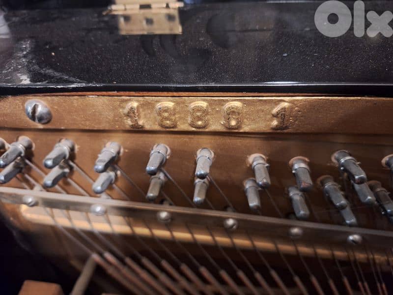 piano Germany like new tuning warranty Amazing price 4