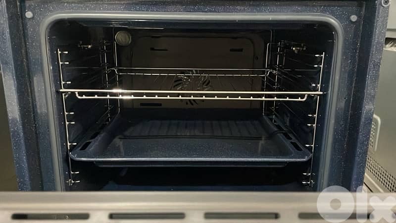samsung Electric Oven 68 L 3