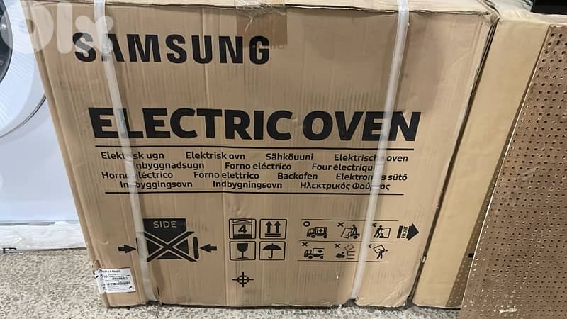 samsung Electric Oven 68 L 4