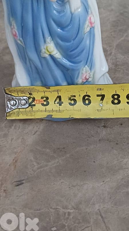 antique 8