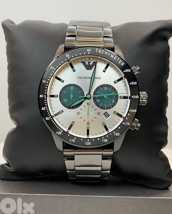 Brand New Black and white Emporio Armani watch for men 2