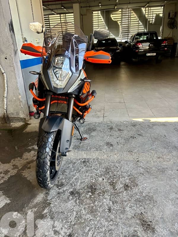 KTM 1050 adventure 1