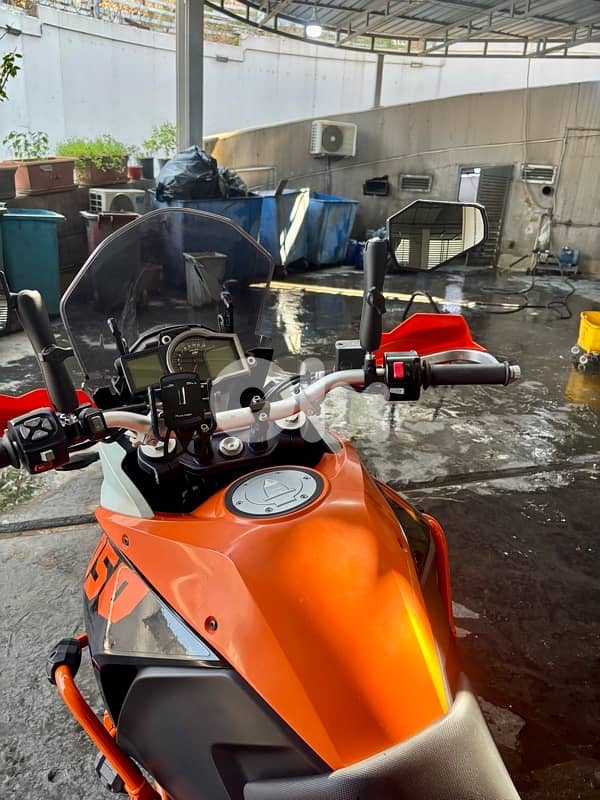 KTM 1050 adventure 2