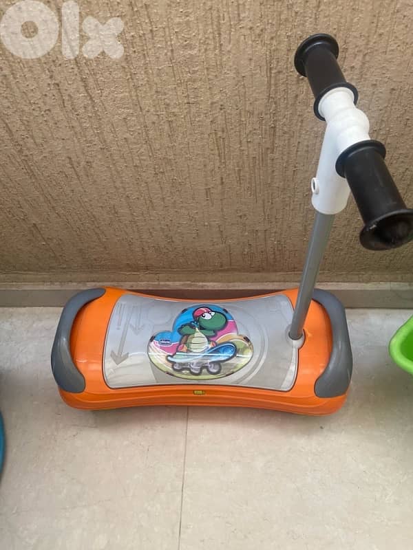 Chicco baby scooter 1