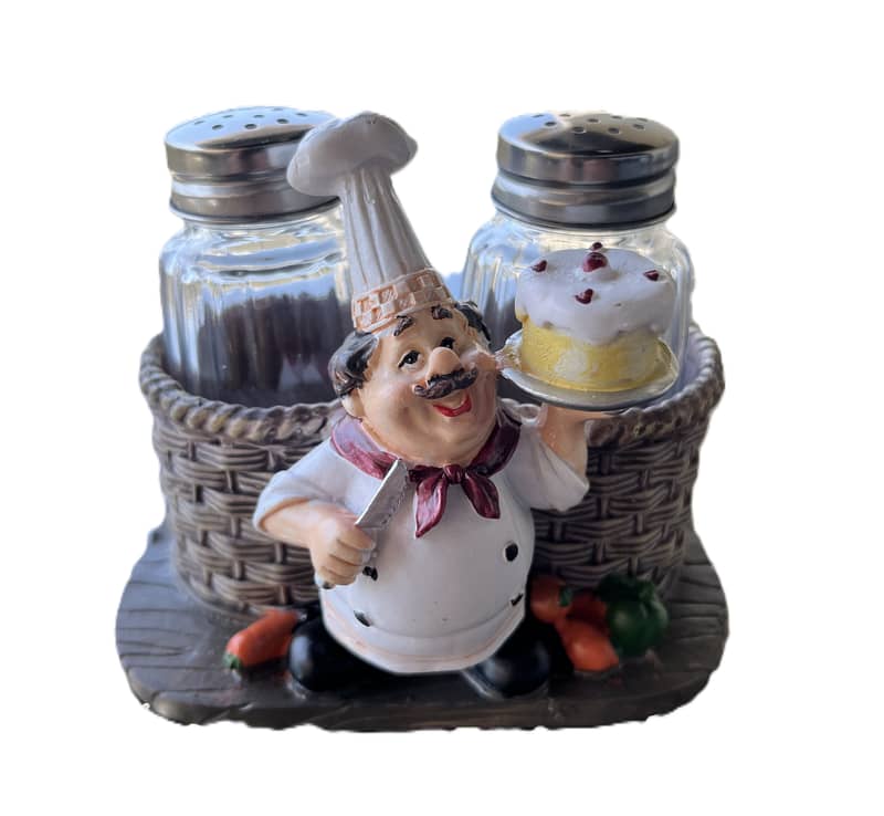 Salt & Pepper Shakers 3