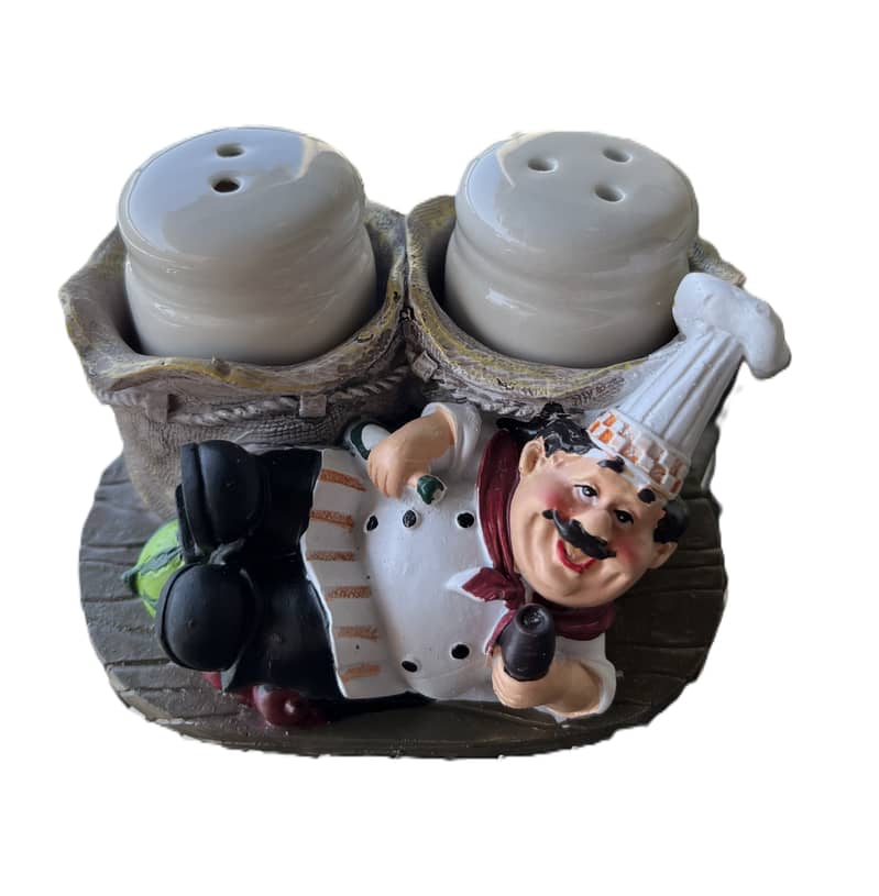 Salt & Pepper Shakers 1