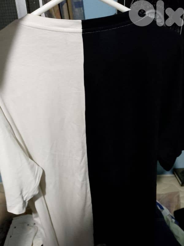 Moschino black and white T-shirt. 1