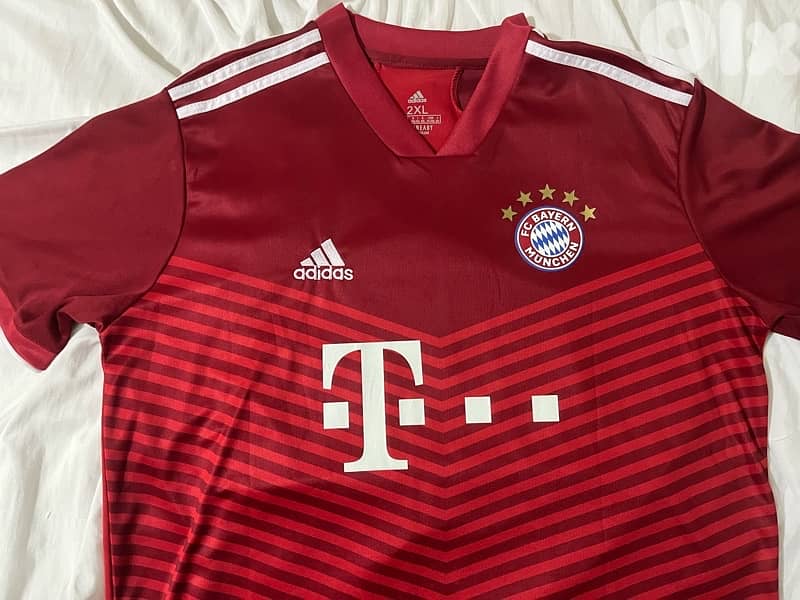 Bayern Munich 2021 Home jersey Goertzka 8 0