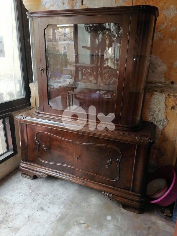 english wallnut wood vetrine 1