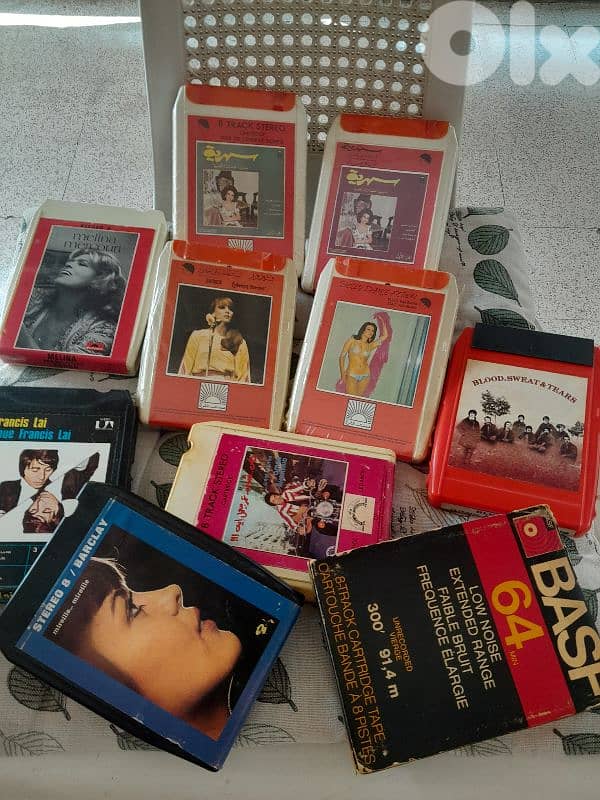 8 track 0