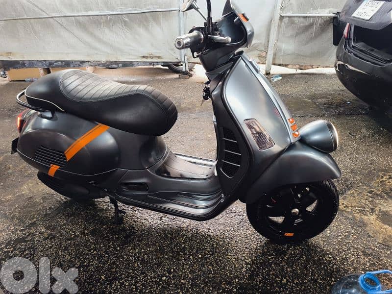 Vespa GTV  ajnabieh 700 miles 5