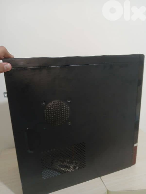 Used like new PC case 1