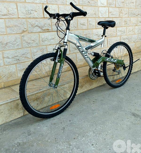 EXCELLENT MOUNTAIN BIKE 3