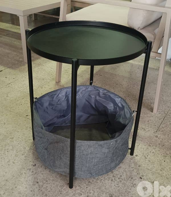 طاولة ستيل 0