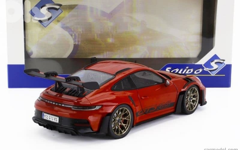 Porsche GT3 RS (2024) diecast car model 1;18 4