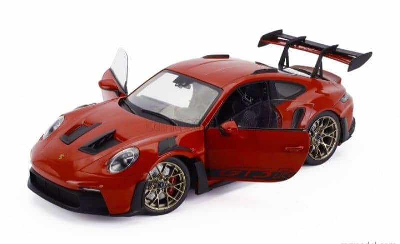 Porsche GT3 RS (2024) diecast car model 1;18 5