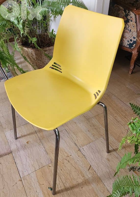 كراسي ستيل عدد 18 Steel Chairs 1