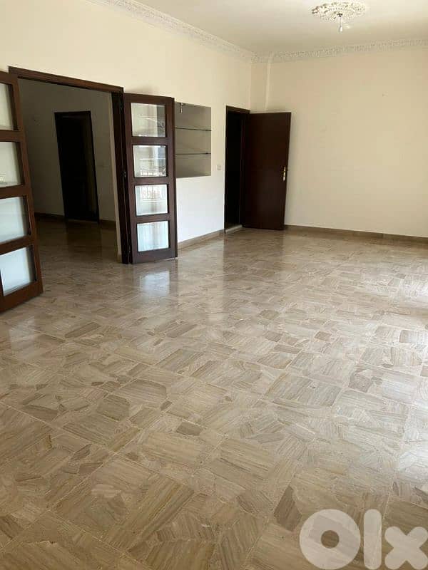 Apartment for rent in Hazmieh 0