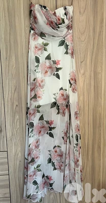 فستان لمناسبة 0