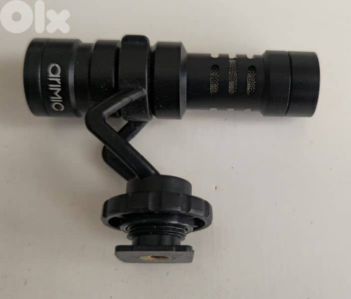 AriMic Mini Shotgun Microphone for filming 2